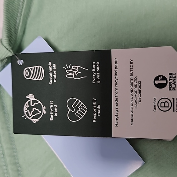 New blouse girls different sizes - Picture 3 of 4